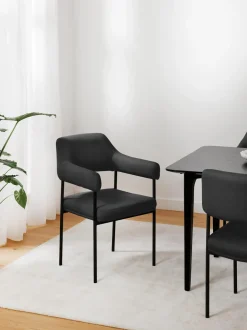 Silla Con Reposabrazos Tapizada Zoe