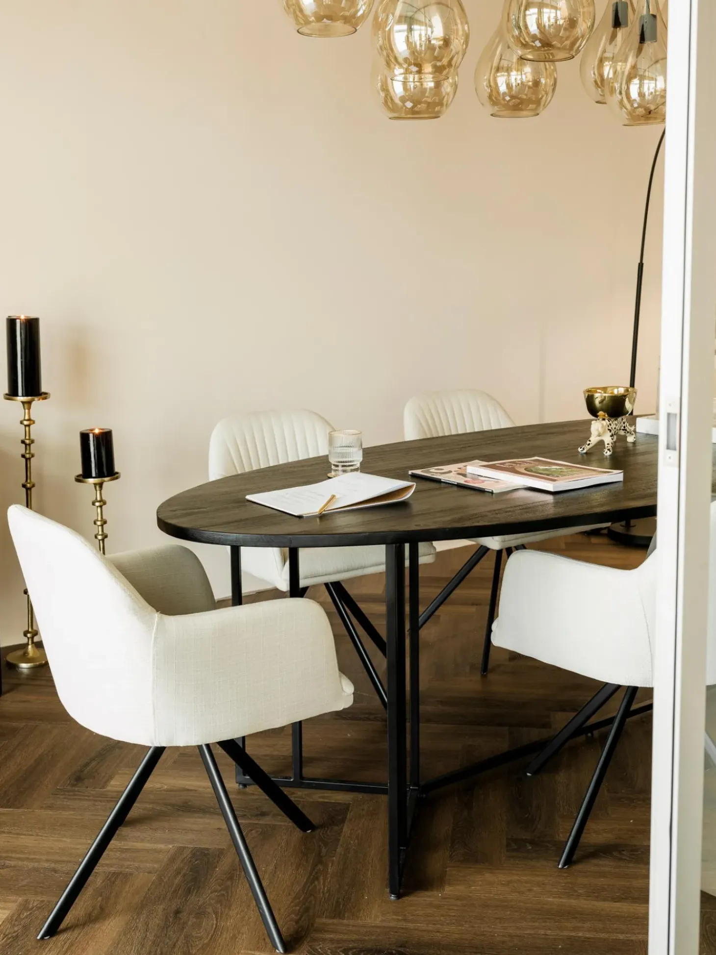 Silla Giratoria Con Reposabrazos Tapizada Lola