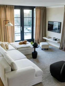 Sofa Modular Con Reposapies Russell (4 Plazas), Desenfundable