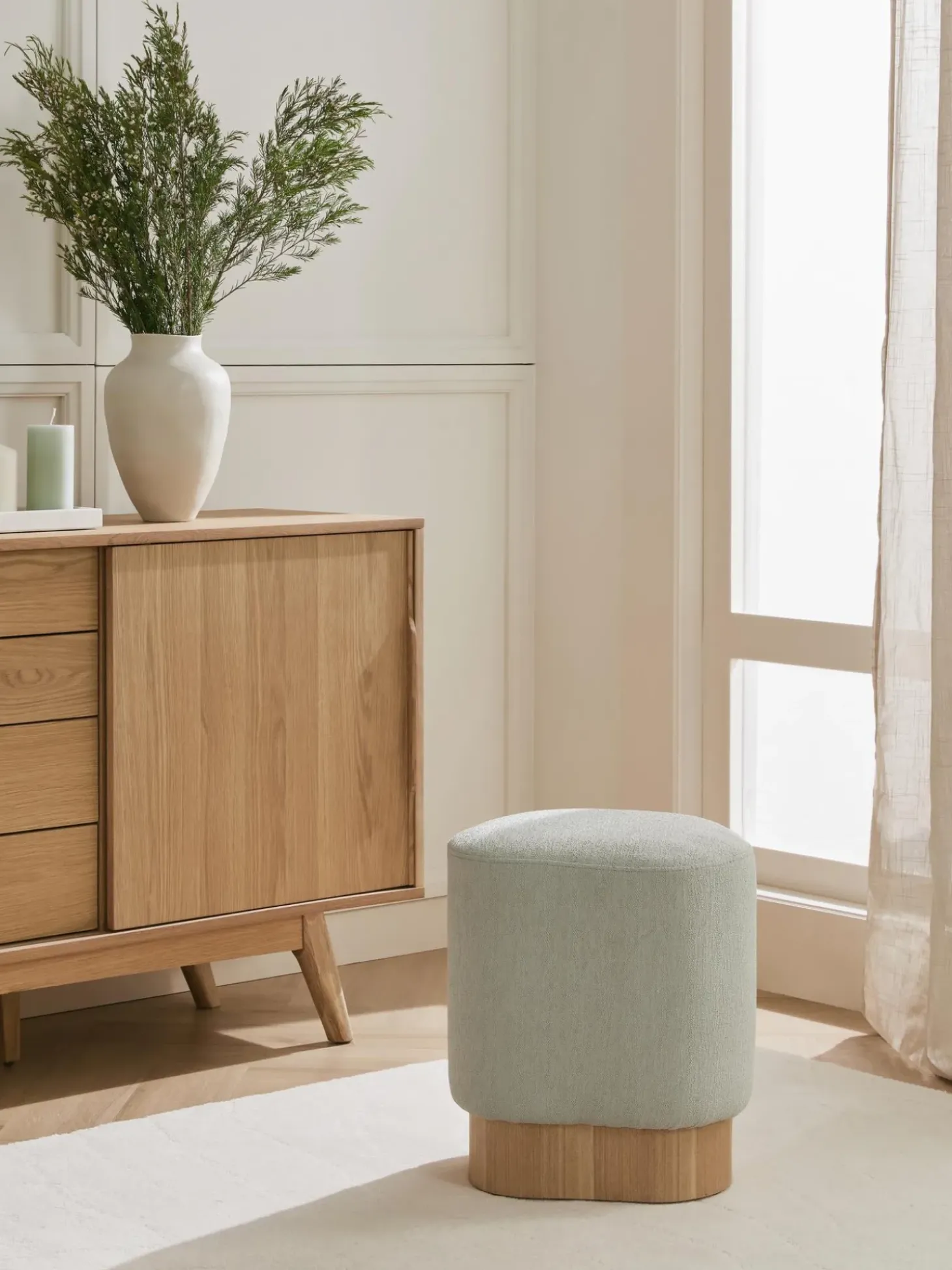 Taburete En Tejido Boucle Yves